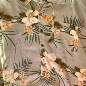 Tommy Bahama aloha shirt